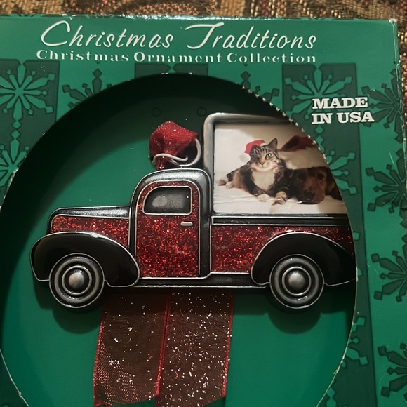 ⚠️ 🎉HP🎉 New! Christmas farmhouse up truck ornament picture frame - Picture 4 of 7